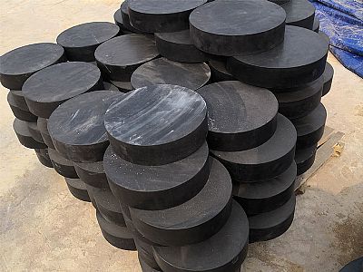 泸定县板式橡胶支座由若干层橡胶片与薄钢板经加压硫化